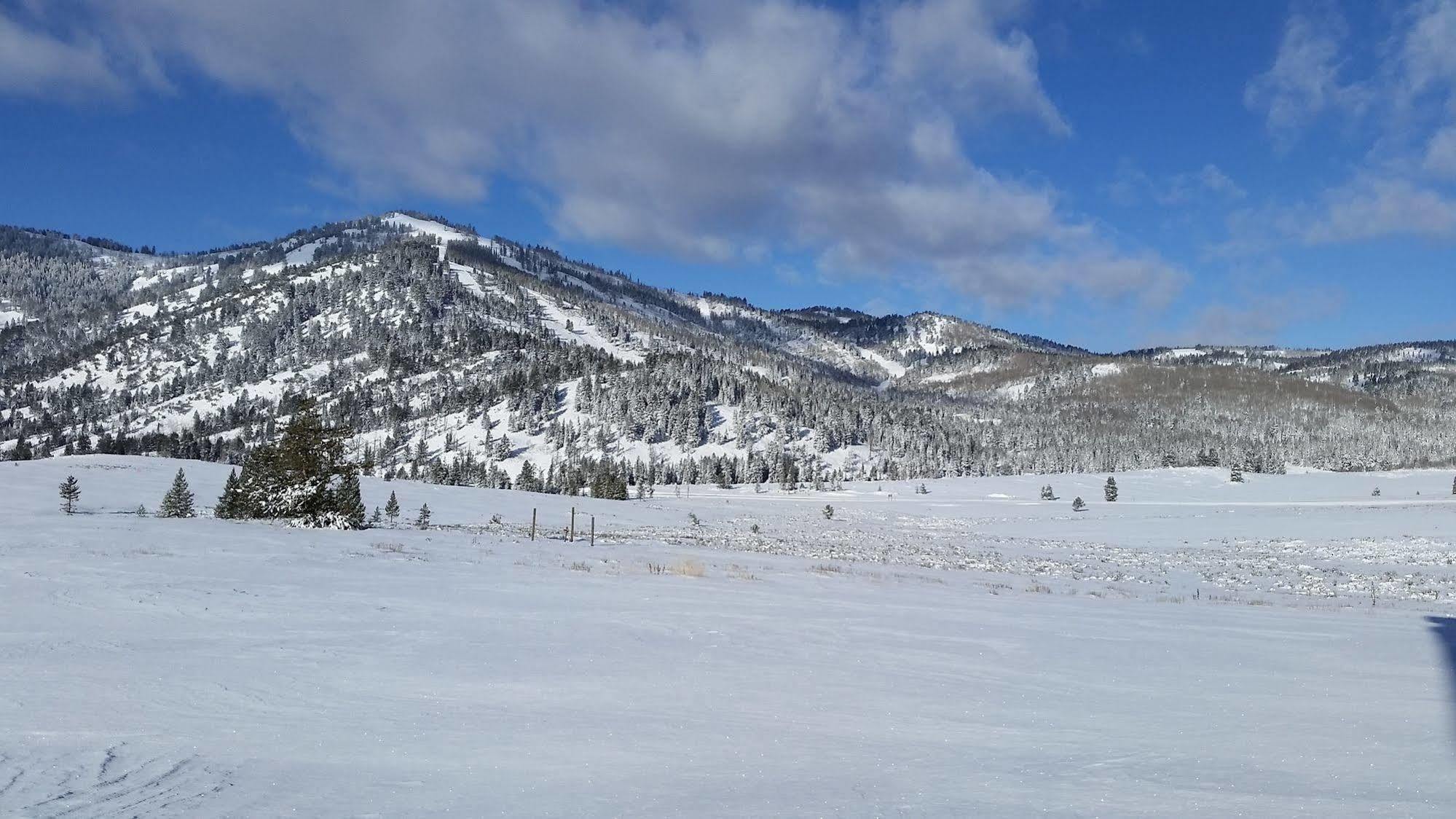 Beaver Creek Lodge Logan Exteriör bild