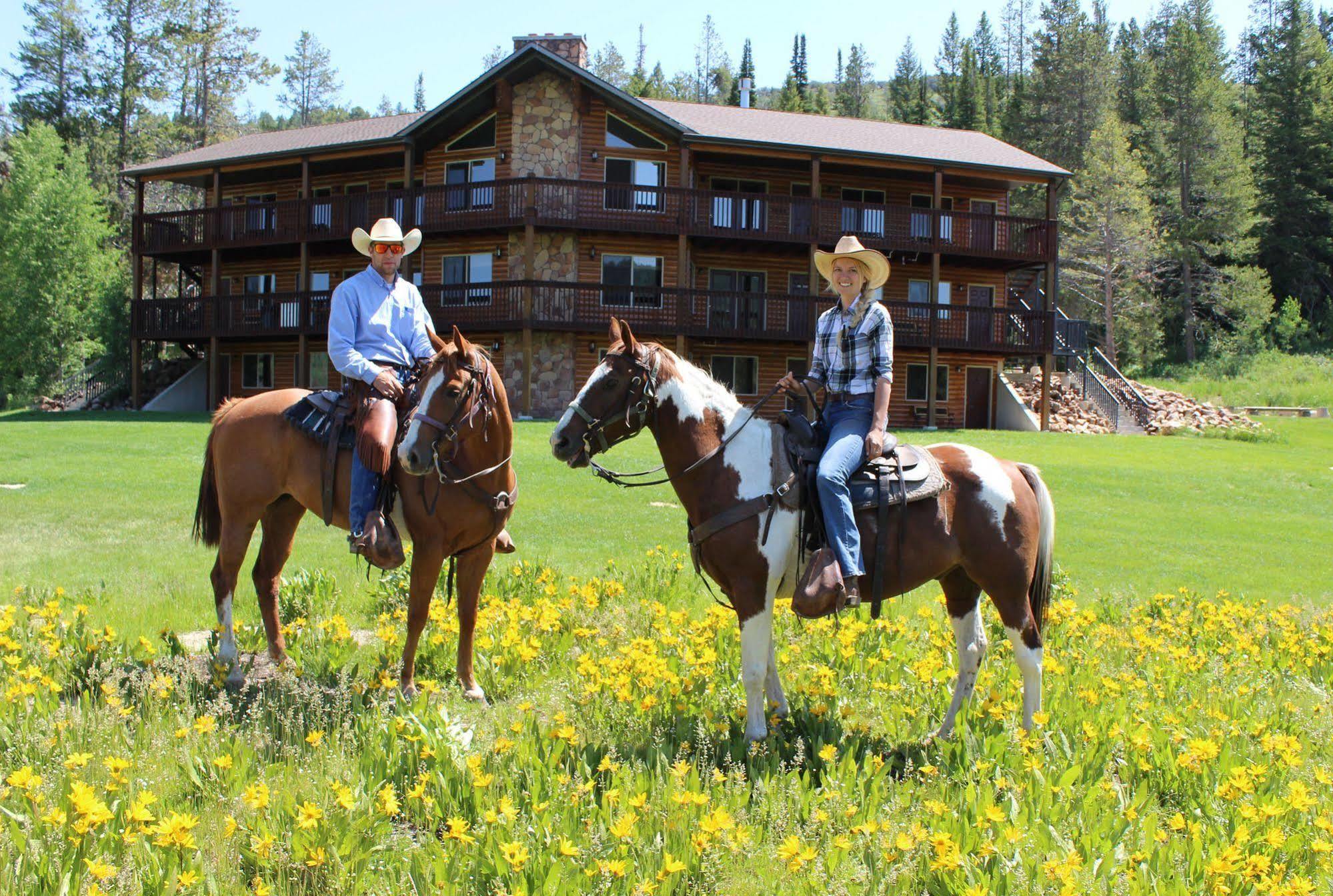 Beaver Creek Lodge Logan Exteriör bild